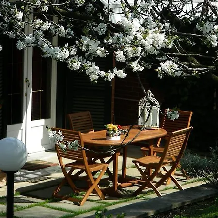 Couette-café Briatore Saluces
