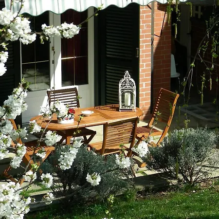 Bed and Breakfast Briatore *