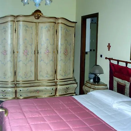 Bed and Breakfast Briatore